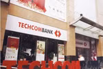 Techcombank tiếp tục vào top các ngân hàng Việt Nam được tín nhiệm hàng đầu