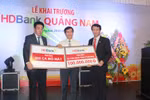 HDBank Quảng Nam tặng 2 căn nhà tình thương, hỗ trợ "Nông thôn mới"