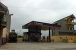 Nhan nhản cửa hàng Petrolimex "nhái"
