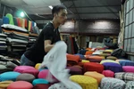 Bán vải chợ Ninh Hiệp, lãi gần trăm triệu/tháng