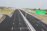 Tăng phí đường bộ cao tốc Hà Nội-Hải Phòng và Quốc lộ 5