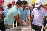 Formosa nhập hàng trăm tấn bùn bô-xít để làm gì?