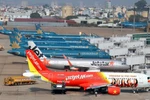 Lo ngại tăng giá dịch vụ hàng không đến 40% gây sức ép tăng giá vé máy bay