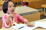 Bộ Giáo dục: 'Khoản thu ngoài học phí là có thật'
