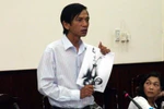 Một học sinh chết trong giờ học; Một trưởng khoa gian lận điểm thi