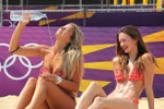 Dàn hoạt náo viên bóng chuyền xinh đẹp tại Olympic London 2012