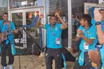 Đội tuyển Brazil nổi hứng hát vang trong làng Olympic