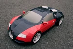 Độc đáo siêu xe Bugatti Veyron bằng giấy trông như thật