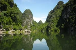 Góc ảnh độc giả: Khám phá danh thắng Tràng An, Ninh Bình