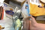 Nóng chiều 20/3: Kinh hoàng: Phát hiện bao cao su trong sữa Abbott