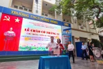 Trường Trung học cơ sở Hồng Bàng quyên góp 152 triệu ủng hộ miền Trung