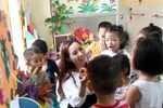 Ấm áp tình cảm cô và trò trên đảo Bạch Long Vỹ