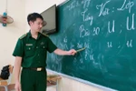 Thầy giáo 9X mang quân hàm xanh thắp sáng ước mơ cho trẻ em vùng biên giới