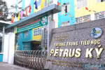 Không tìm thấy biểu mẫu công khai, Trường Trung - Tiểu học Pétrus Ký nói gì?