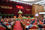Thông cáo báo chí ngày làm việc đầu tiên của Hội nghị Trung ương 9