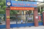 Phụ huynh tiểu học thị trấn Yên Viên cắn răng mua sách giáo khoa giá...trên trời