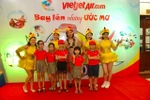 “Bay lên những ước mơ” cùng Vietjet dành tặng hơn 12.000 trẻ em ngày 1/6