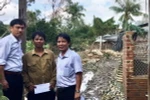 EVNNPT thăm hỏi cán bộ công nhân viên bị ảnh hưởng bởi bão số 12