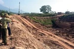Doanh nghiệp làm dự án kiểu "rùa bò", giữ đất chờ hưởng lợi?