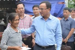 Tập đoàn Điện lực Việt Nam hỗ trợ người dân Chương Mỹ khắc phục hậu quả lũ lụt