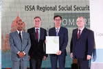 Bảo hiểm xã hội Việt Nam nhận giải thưởng thành tựu của ISSA