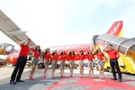 Trở thành tiếp viên hàng không Vietjet với thu nhập hấp dẫn