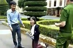 Ủy ban tỉnh Đắk Lắk trả lời "cô giáo phải quỳ dâng đơn" như thế nào?