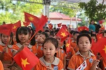 Học sinh Hải Phòng rộn ràng khai giảng năm học mới