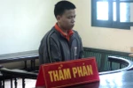 Hà Nội: Đi gọi con về ăn cơm, chửi người khác què bị ném chết
