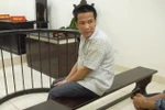 Tìm việc làm, bé gái chọn làm gái mại dâm và bị “quan hệ” tập thể