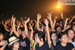 Clip hàng nghìn bạn trẻ cuồng nhiệt với Gangnam Style ở Mỹ Đình