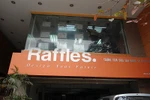 GV người Hà Lan đòi Raflles Hà Nội bồi thường 300 triệu tiền lương