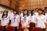 Xúc động lễ tri ân, trưởng thành của học sinh trường Amsterdam