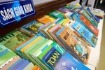 Vì sao phải đổi mới sách giáo khoa phổ thông sau 2015?