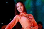 Chùm ảnh: Lộng lẫy đêm chung kết Miss ĐH Kinh doanh Công nghệ