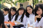 Chùm ảnh: Nữ sinh cực "xì tin" trong ngày khai trường