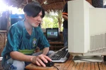 Mr Đàm chẻ ngôi giữa làm thanh niên sành điệu 