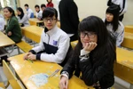 Teen dễ thương tham dự Olympic Tiếng Anh THPT Hà Nội 2011