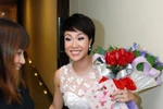 Ảnh độc đáo: Uyên Linh trong hành lang Cung Việt Xô 14/2