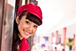 Hành khách trên tàu ngơ ngẩn vì Lê Hoàng Bảo Trân