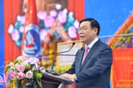 Phó Thủ tướng Vương Đình Huệ khích lệ sinh viên khởi nghiệp thành công 