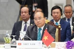  Hòa bình, ổn định không tự đến