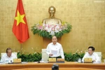 Giao quyền gắn liền với trách nhiệm, chống tham ô, tham nhũng, tiêu cực