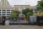 Không trả học phí dù chưa học, phụ huynh tố Trường liên cấp Ngôi sao Hà Nội 