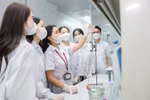 Ngành về Hoá học khó tuyển dù cơ hội việc làm lớn, lương khởi điểm 10-20 triệu 