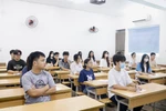 Sáng nay, hơn 1 triệu thí sinh dự thi tốt nghiệp làm bài môn đầu tiên