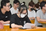 Khống chế tỉ lệ thôi học ở trường đại học: Còn nhiều ý kiến trái chiều