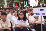 Năm nay, Trường ĐH Bách khoa TP HCM thu hút hơn 1000 sinh viên nữ theo học