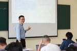 Trường ĐH ngóng chờ văn bản chính thức của Chính phủ cho phép tăng học phí