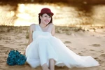 Ngắm hot girl xinh như mộng sắp lên xe hoa cùng tiền vệ SLNA